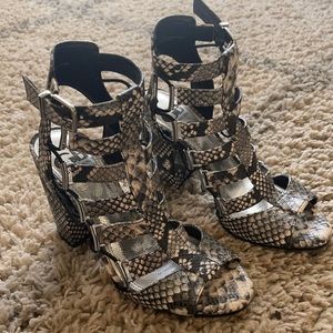 GB SNAKE PRINT HEELS